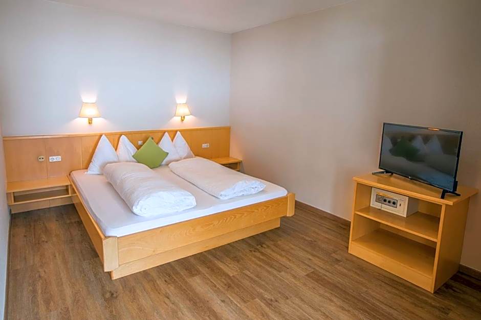 Mountain Living Apartments