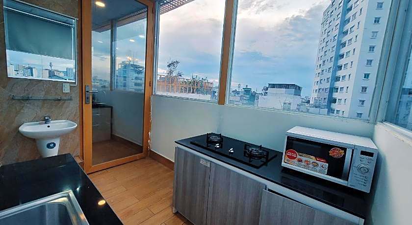 Cactusland Near Saigon Train Station