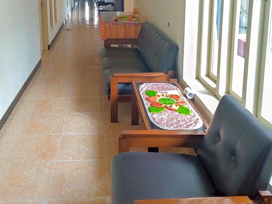 RedDoorz Syariah near Pasar Sleko Madiun 