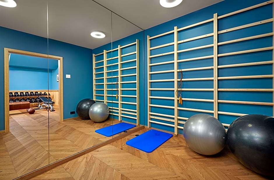 Reykjavik Konsulat Hotel Curio Collection by Hilto