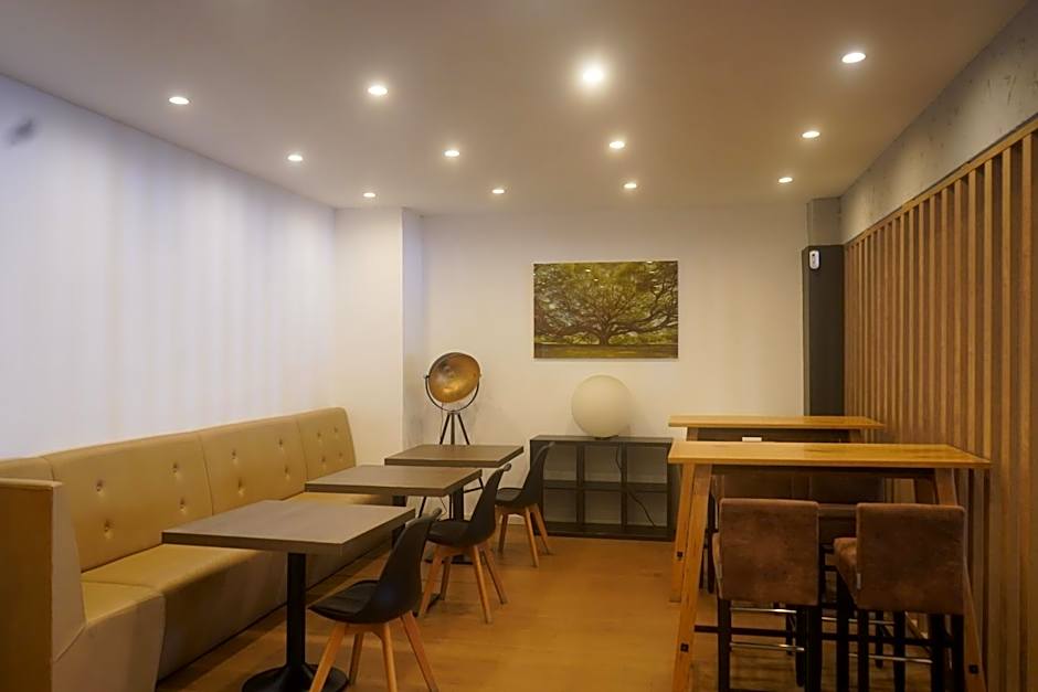 Planet Hotels BLUE - Adults Only 16 years