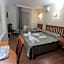 Hotel Ave Maria