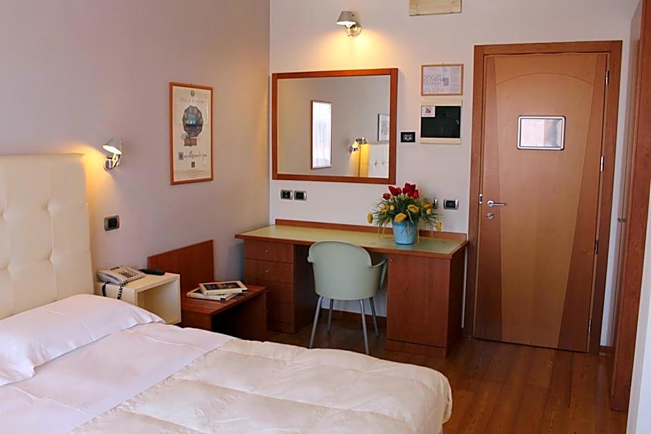 Hotel Rubicone
