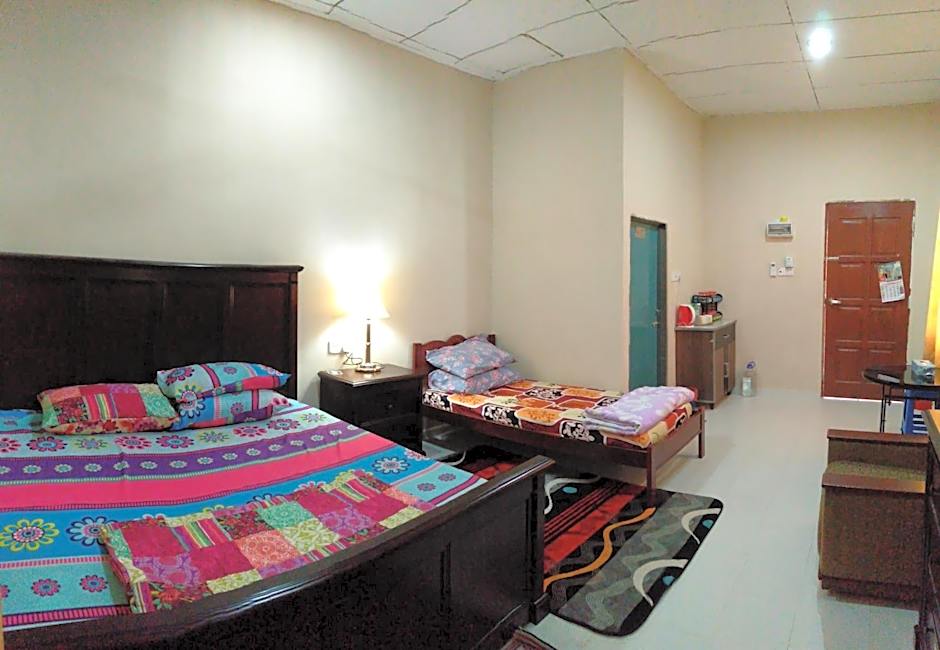 ROOMSTAY AQILAH PASIR PUTEH KELANTAN