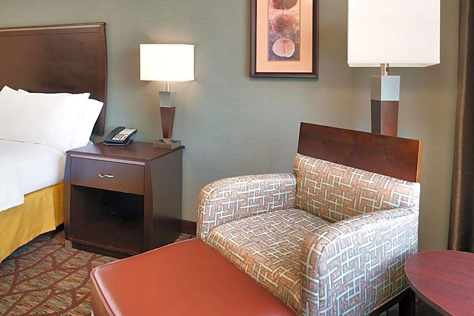 Holiday Inn Express Hotel & Suites Butte By IHG