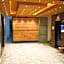 Yashshree Sanderling Mall Road