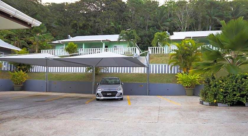 Surfers Beach Self Catering Chalets