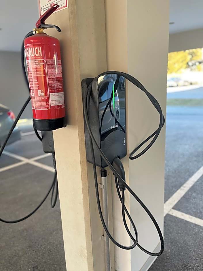 Hotel AT HOME - late arrival self check in