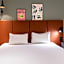 ibis Paris Canal Saint Martin