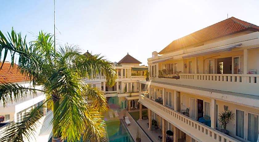 Bali Court Hotel & Apartment