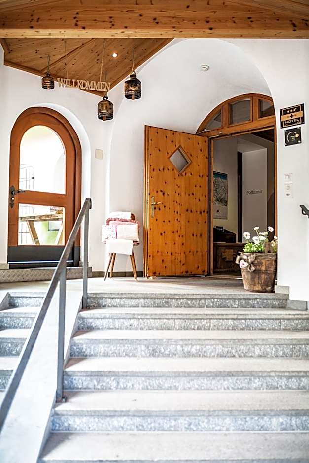 Hotel Waldhaus am See