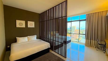 Junior Suite Family Room – Heritage View (Twin & King)