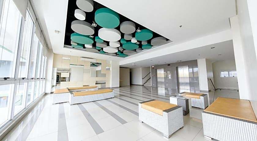 Go Hotels Lanang - Davao