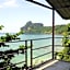 Phi Phi Seaside Bungalow