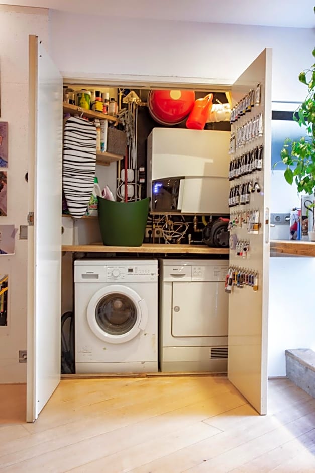 Flo's Atelier - Family studio