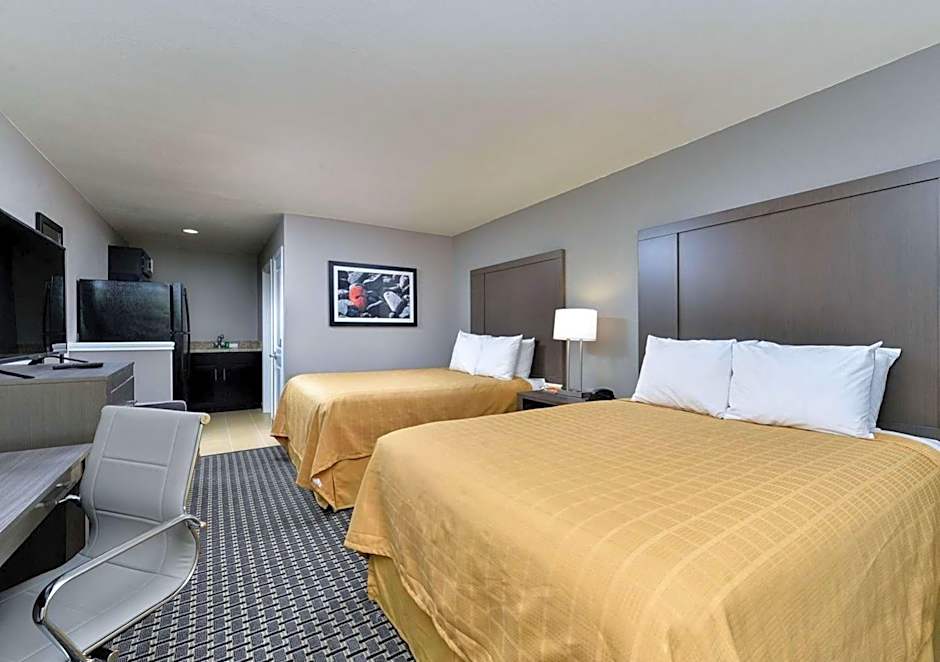 Scottish Inn & Suites Cotulla, TX