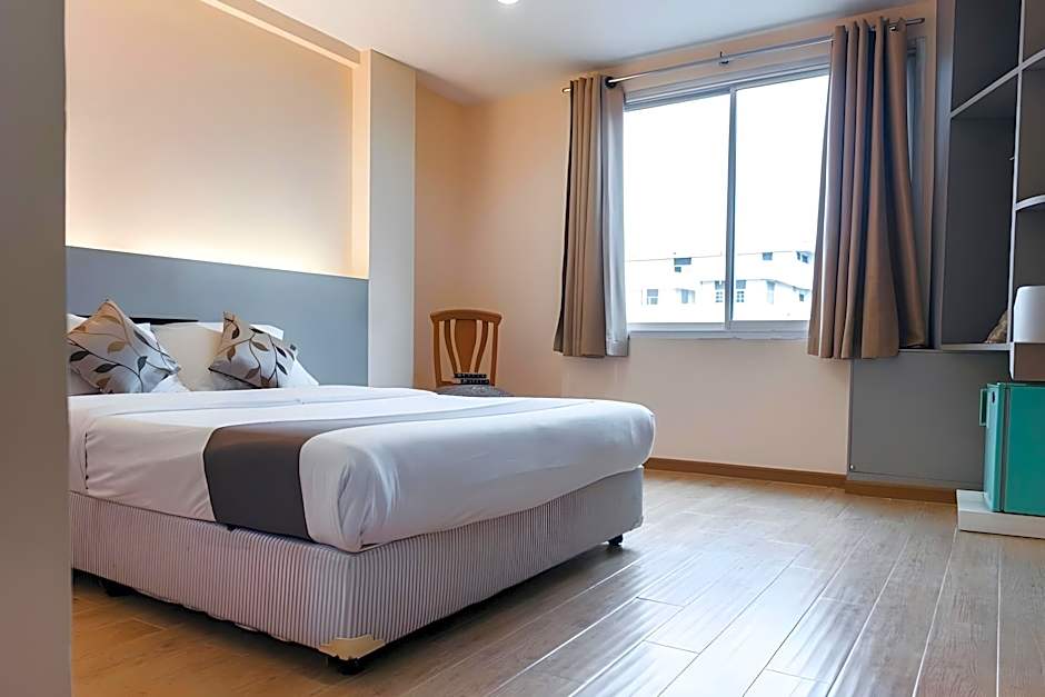 KS Pavilion Hotel