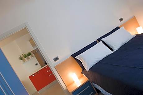 One-Bedroom Apartment with Balcony