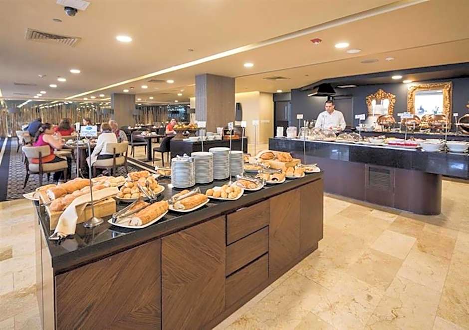 Hotel Intercontinental Medellín By IHG