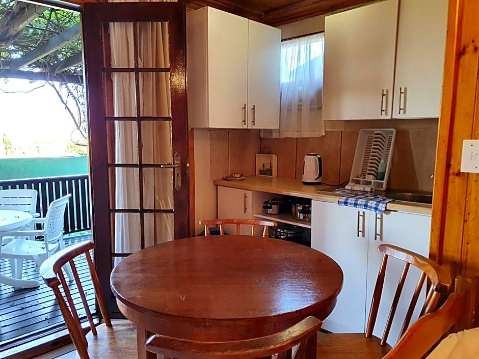 Lakeside Accommodation