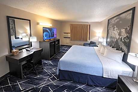 Super 8 by Wyndham Sturgis