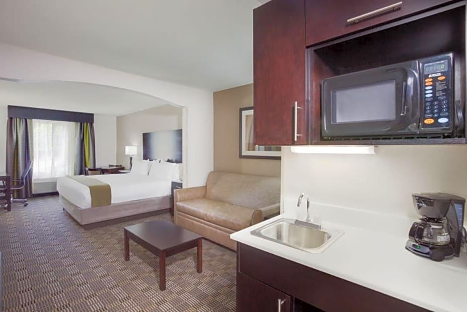 Holiday Inn Express Hotel & Suites Mebane