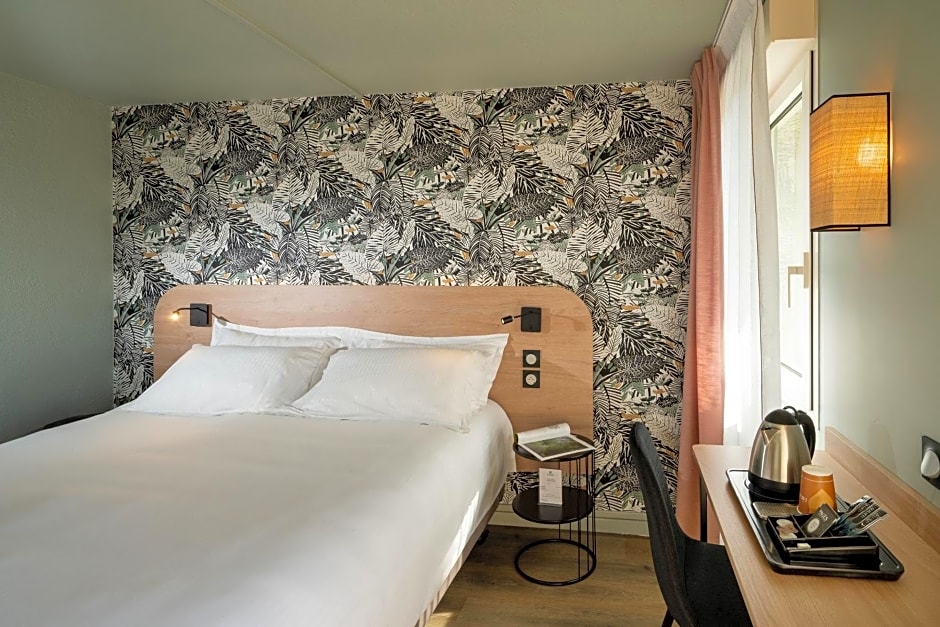 Sure Hotel by Best Western Rochefort-sur-Mer