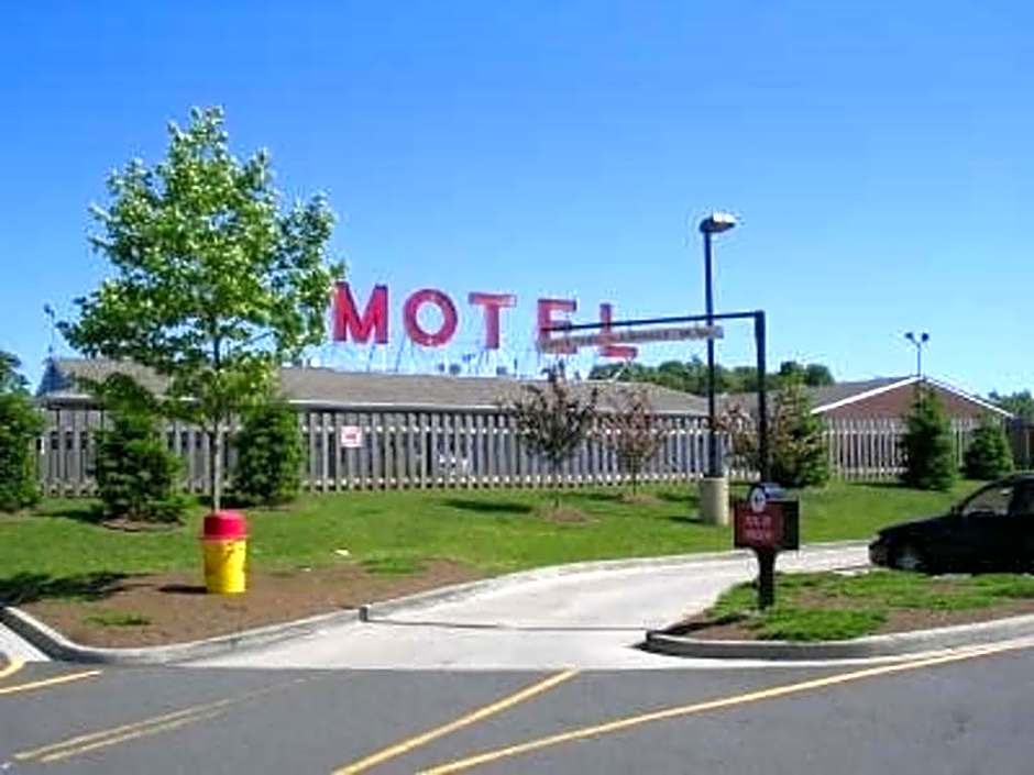 Mayflower Motel Milford