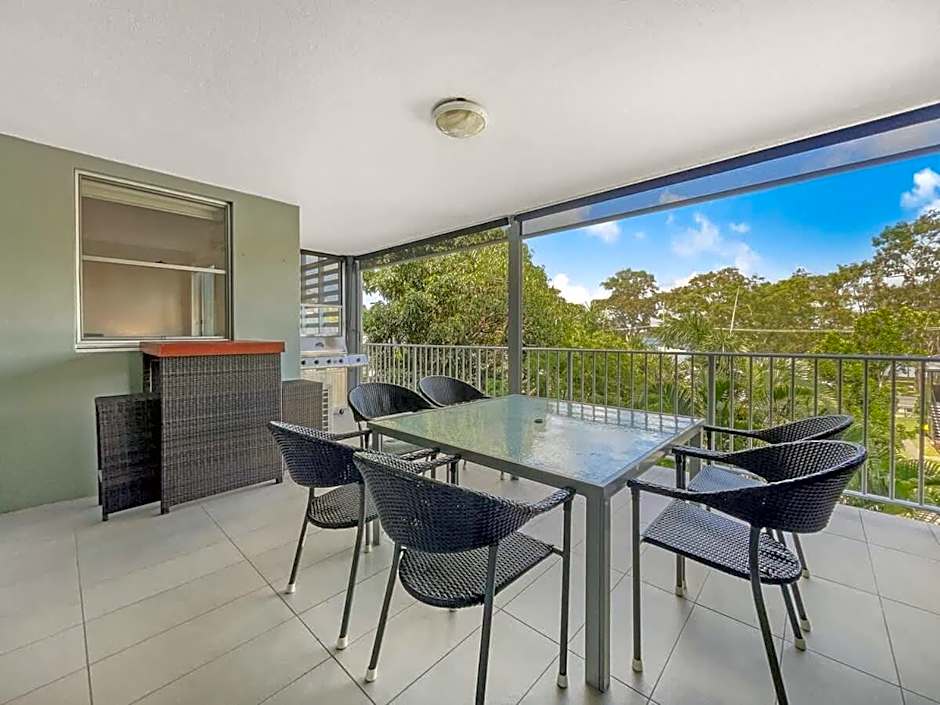 Bribie Sunset Vistas - Coastal Bliss Awaits