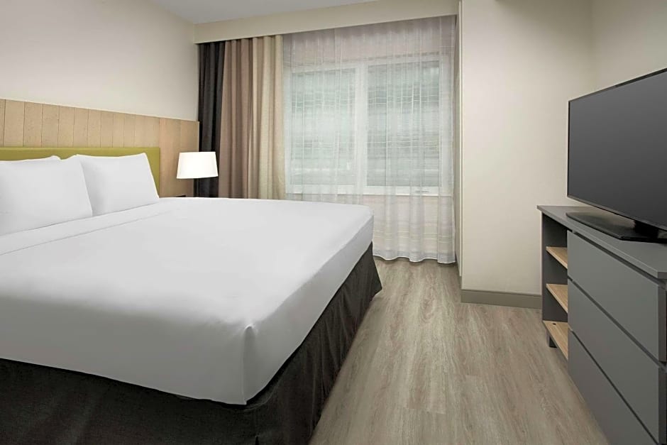 Country Inn & Suites by Radisson, Seattle-Tacoma International Airport, WA