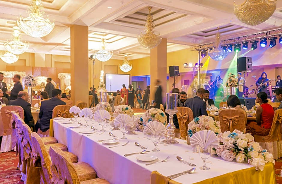 The Grand Kandyan Hotel