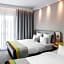 Holiday Inn Express Dusseldorf- Hauptbahnhof By IHG