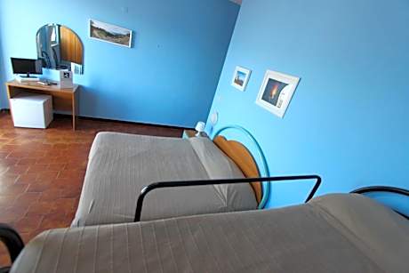 Quadruple Room with Sea View
