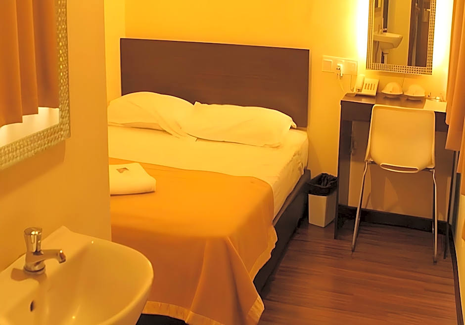 So Hotel