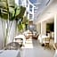 Palmyard Hotel