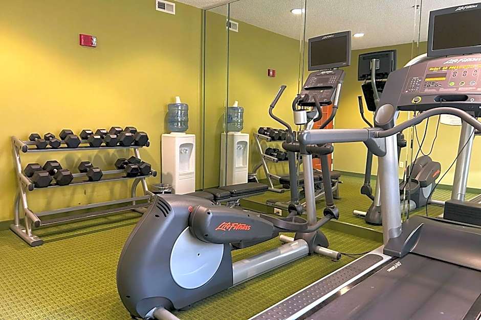 Country Inn & Suites by Radisson, Fayetteville I-95, NC