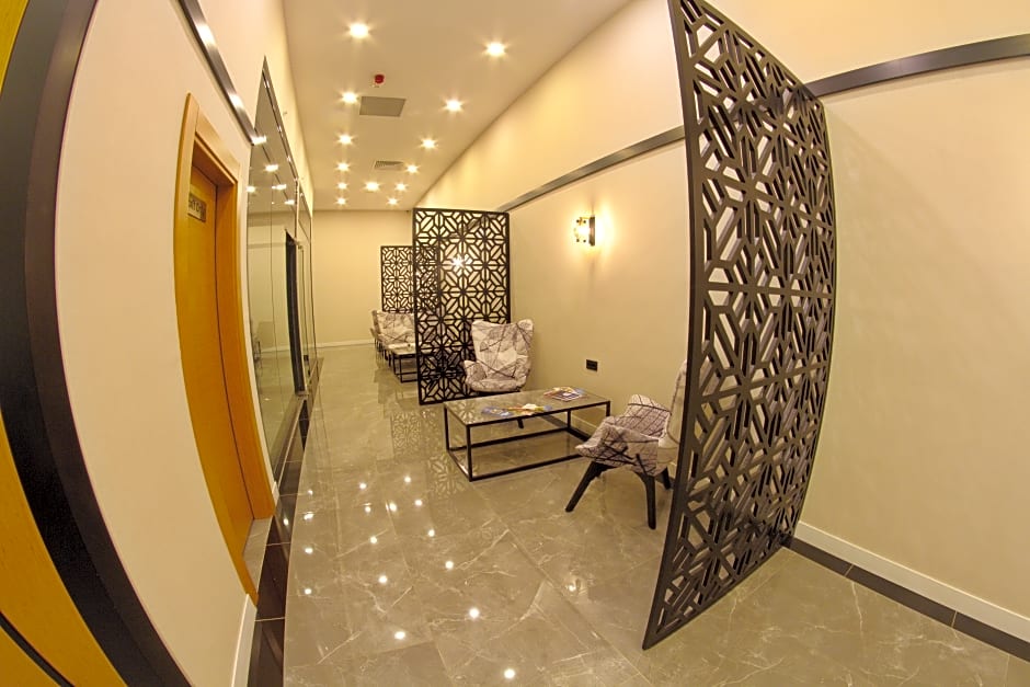 Roof 264 Hotel And Suites