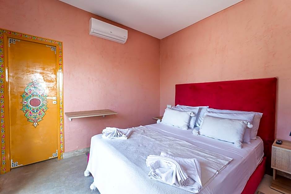 Riad Les Nuits De Fès