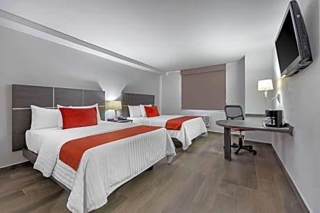 2 Double Beds, Nonsmoking, Accessible