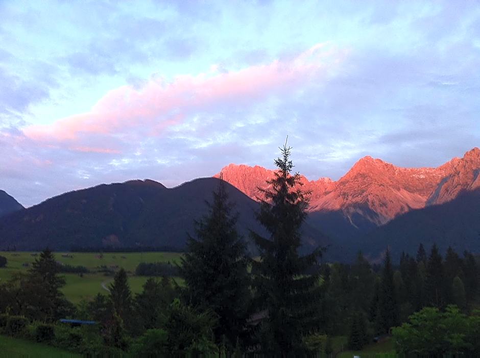 Bäckeralm© - B&B 16 +