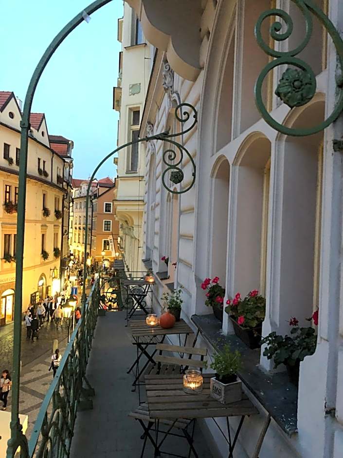 Royal Road Residence