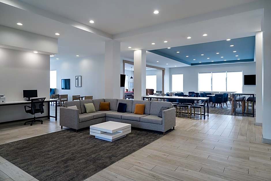 Staybridge Suites Louisville Expo Center By IHG