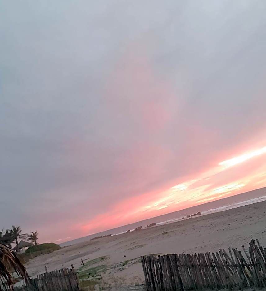 Tres Velas Surf