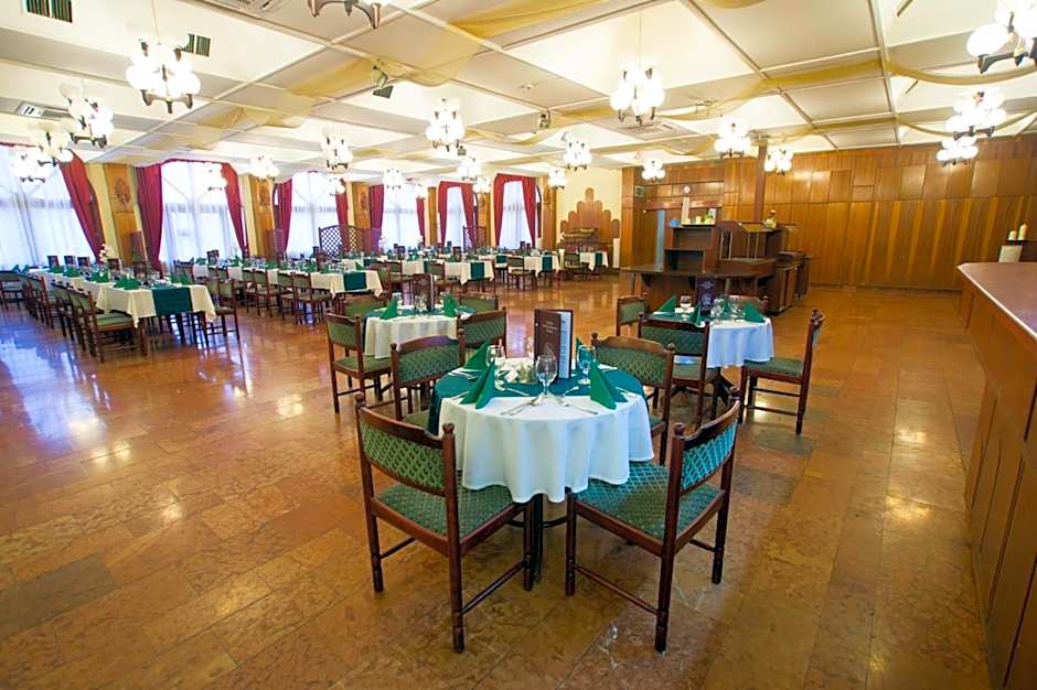 Mátyás Király Gyógy- és Wellness Hotel