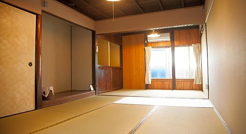 Guest House tokonoma