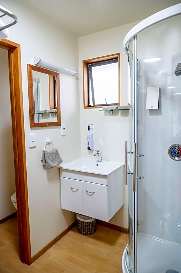 ASURE Aspiring Court Motel