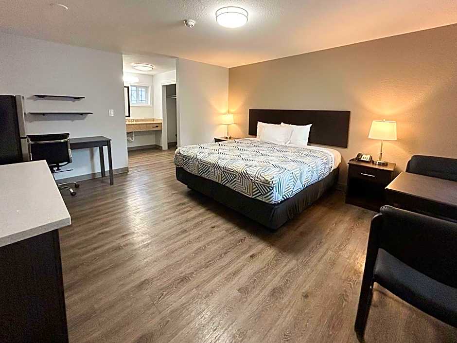 Studio 6 Suites Vancouver WA Waterfront