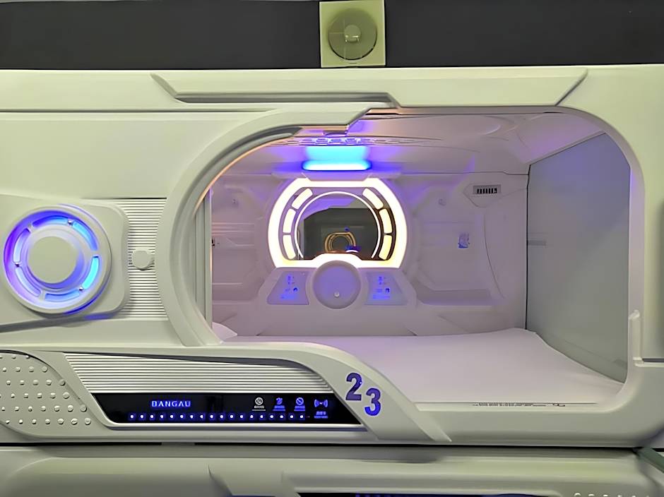 Bangau Capsule Hotel - Downtown KLIA