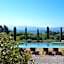 Le Jas de Joucas Hotel-Restaurant