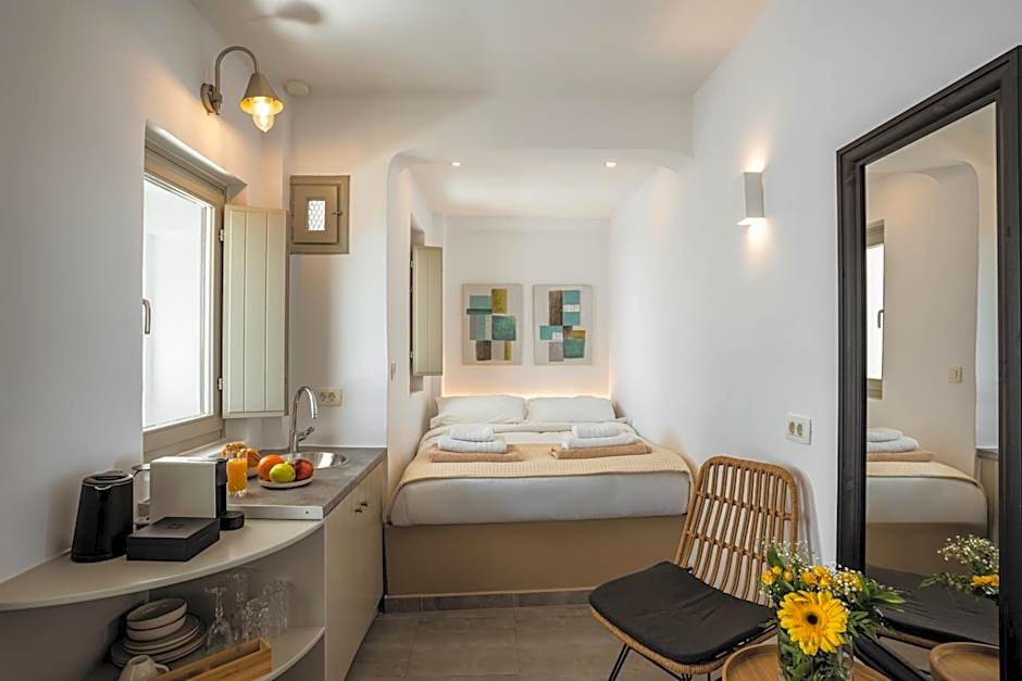 Mardanza Krokos Suites